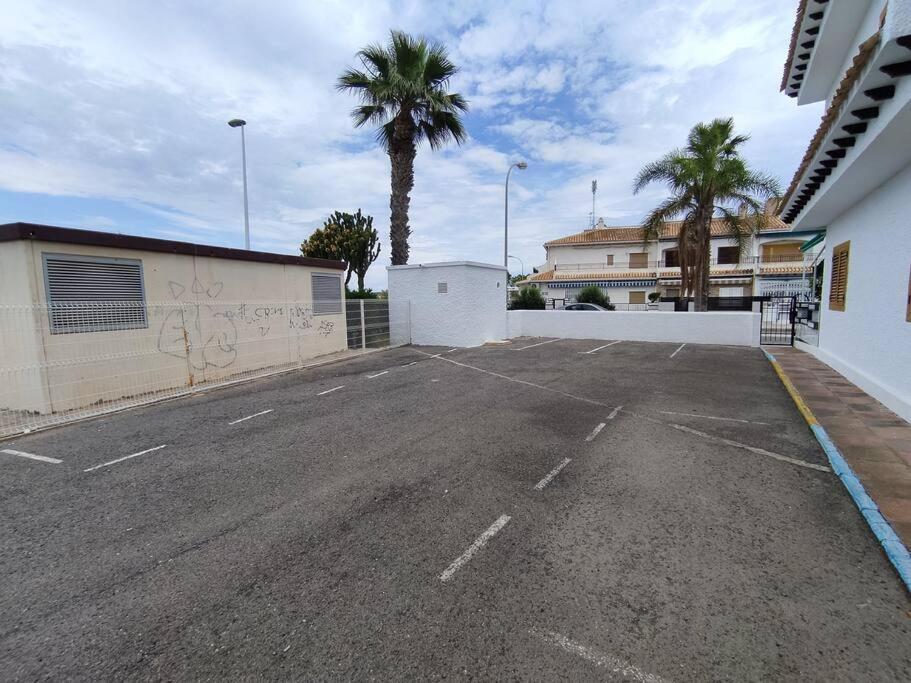 Apartamento Comodo A 300 Metros De La Playa ซานตาโปลา ภายนอก รูปภาพ