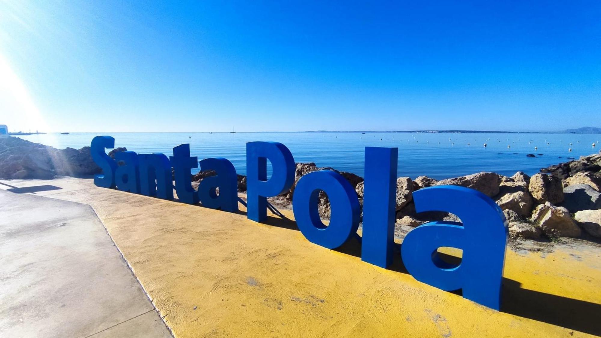 Apartamento Comodo A 300 Metros De La Playa ซานตาโปลา ภายนอก รูปภาพ